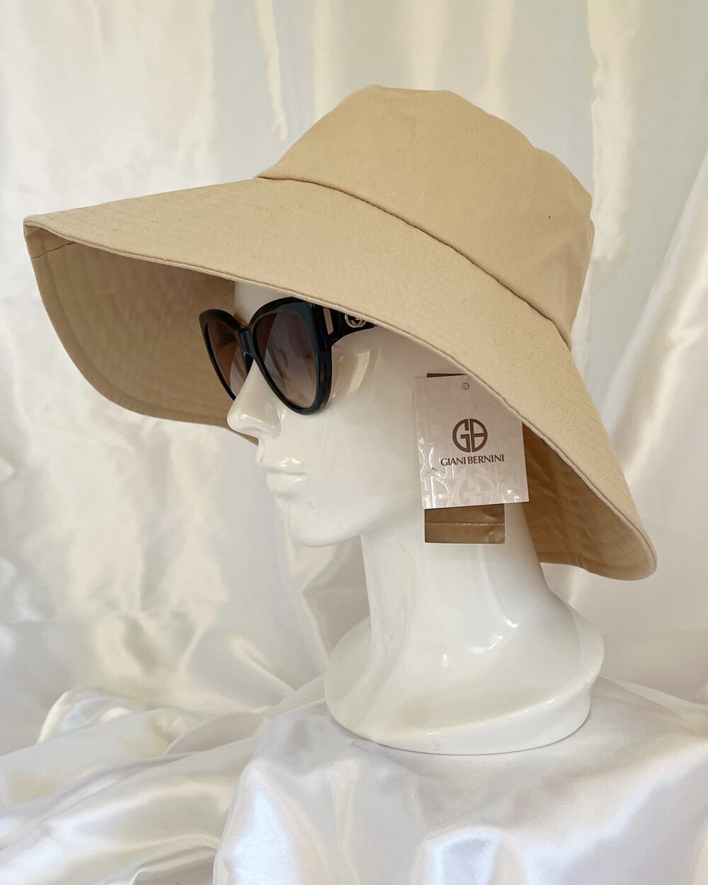 GIANI BERNINI Oversized-Brim Gardening Bucket Hat Camel